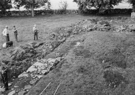 UndersÃ¶kning av gamla kyrkan.jpg